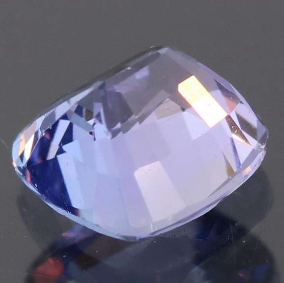 Gorgeous blue violet 1.06ct Tanzanite