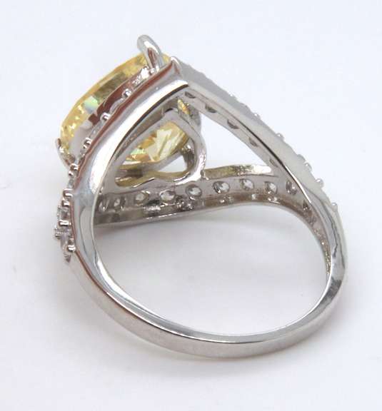 Sterling Silver Heart Shaped Cubic Ziconia Ring