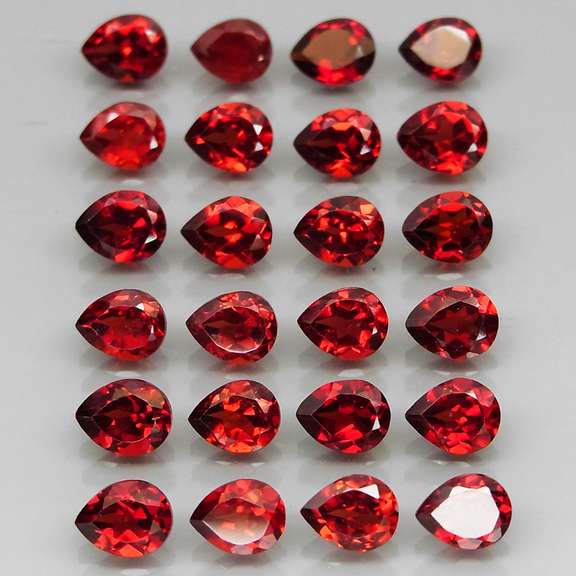 Stunning 10.47ct 24 piece untreated Garnet set