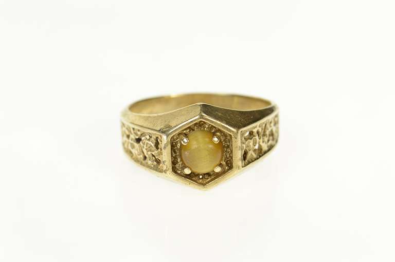 10K Yellow Gold Retro Tiger's Eye Ornate Textured Nugget Ring