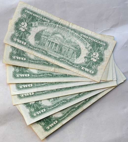 6 $2 Red Seal 7 A 1953 C Star US Notes