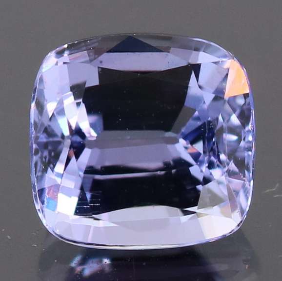 Gorgeous blue violet 1.06ct Tanzanite
