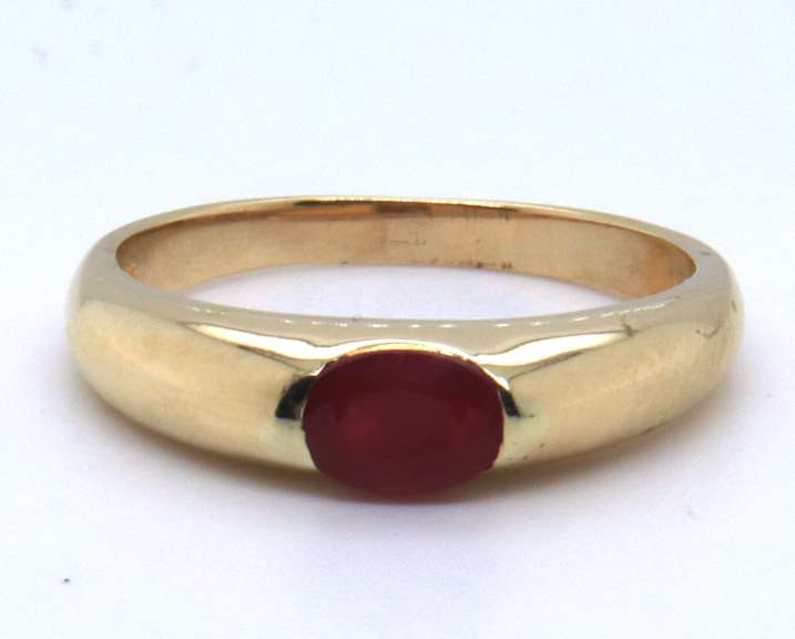 Great Yellow Gold Oval Ruby Stacking Ring
