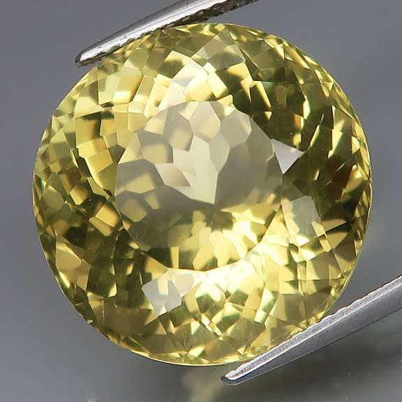 Brilliant! 21.40ct top lemon yellow unheated Citrine