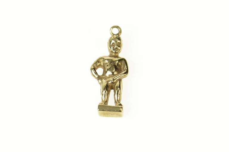 8K Yellow Gold 3D Manneken Pis Brussels Belgium Statue Charm/Pendant