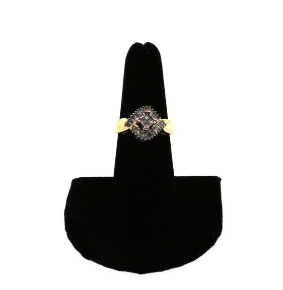 Quintuple Layer Baguette Diamond Channel Set Ring with 14k Gold