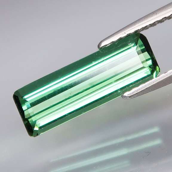 Top spring green open color 2.40ct Tourmaline
