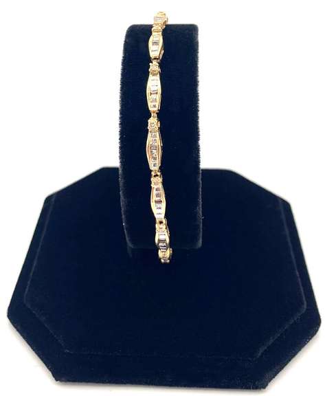 10kt Yellow gold diamond braclet