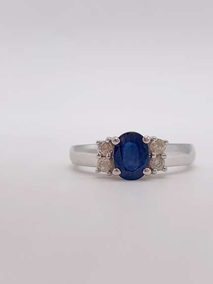 14kt Gold, Blue Sapphire, & Diamond Cocktail Ring