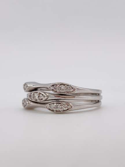 14kt Solid White Gold Diamond Band Ring