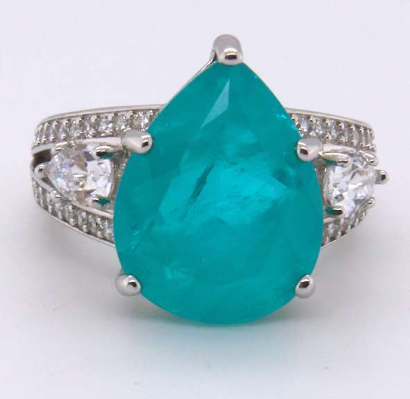 Pear Shaped Green Cubic Zirconia Ring
