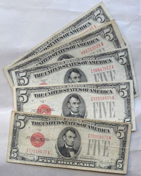 5 1928 F Series $5  Red Seal US Notes