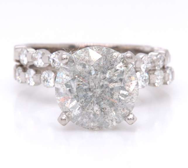 Majestic 18kt White Gold 3cts Round Brilliant Cut Diamond Wedding Set