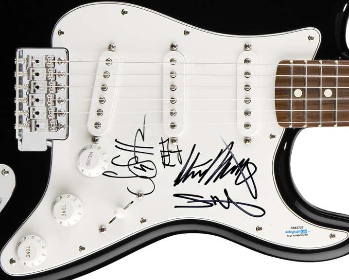Smash Mouth Autographed Signed Guitar ACOA