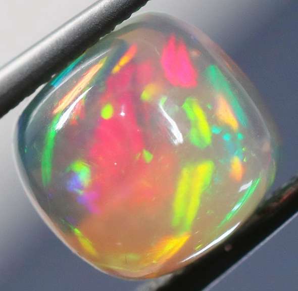 Glowing! 3.32ct full cover pinfire Jelly Opal