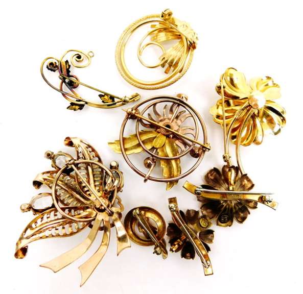 Collection of 8 Vintage Gold Filled Pins
