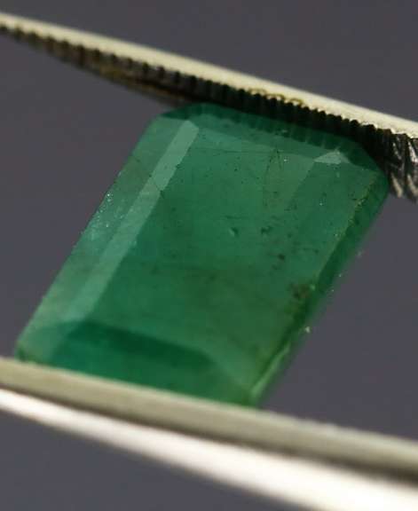 Gorgeous 4.08ct rich green Zambian Emerald