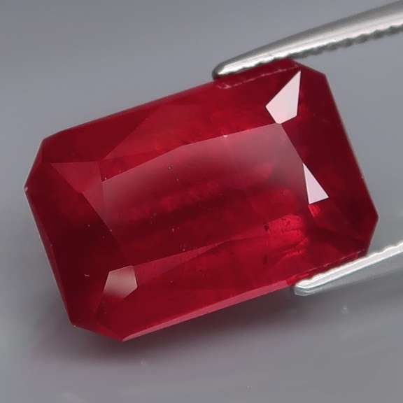 Huge 16.62ct rich blood red Ruby
