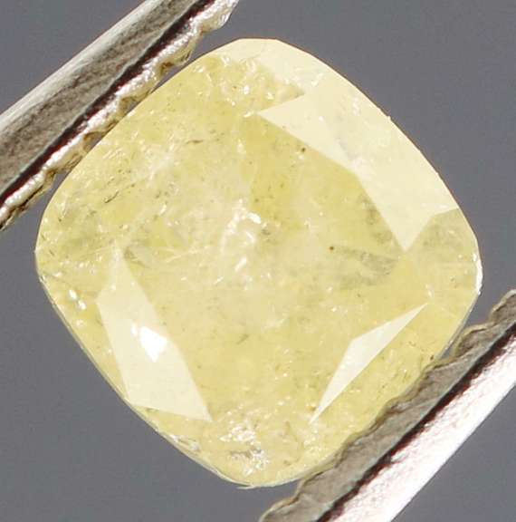 Stunning 0.39ct untreated fancy color Diamond