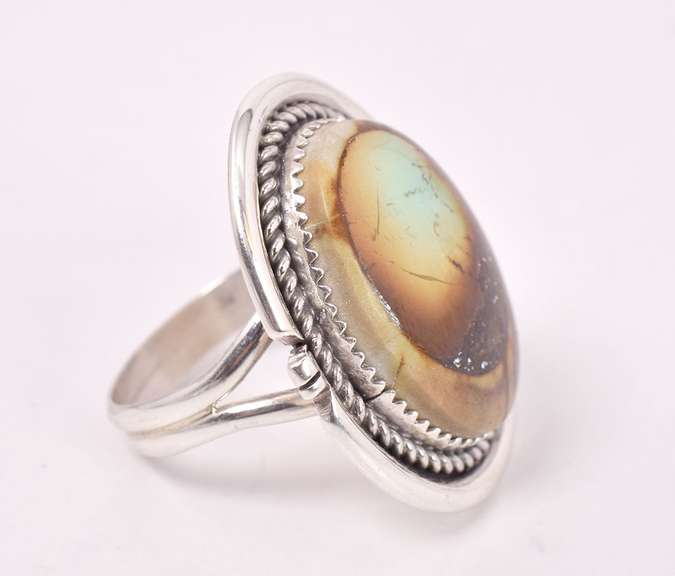 Incredible Turquoise Ring in Sterling Silver