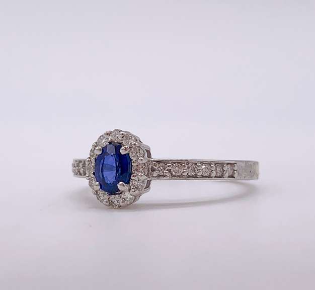 14kt Gold, Blue Sapphire, & Diamond Cocktail Ring