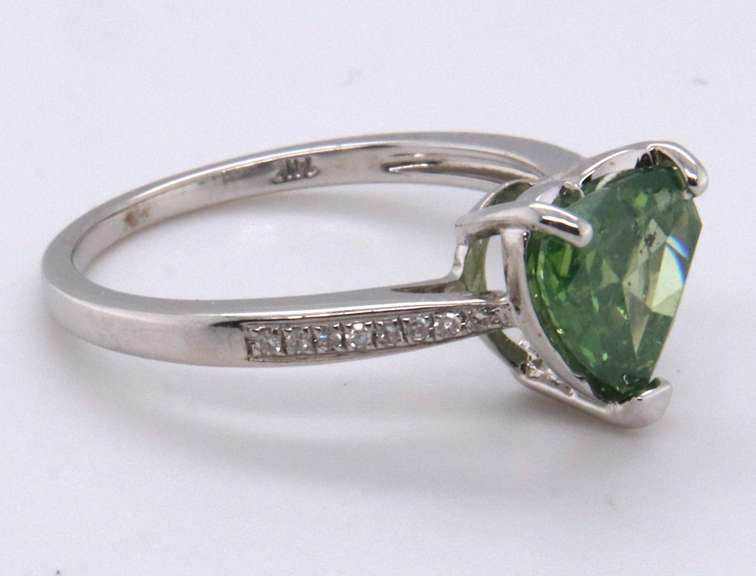 Fabulous White Gold Heart Shaped Diamond Engagement Ring