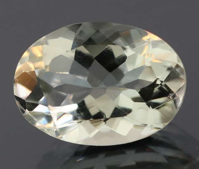 Glittering 5.54ct natural platinum green Amethyst