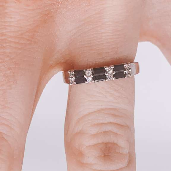 14kt Gold, Blue Sapphire, & Diamond Cocktail Ring