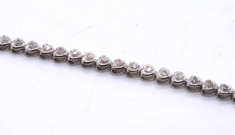 Dazzling White Gold Diamond Heart Bracelet