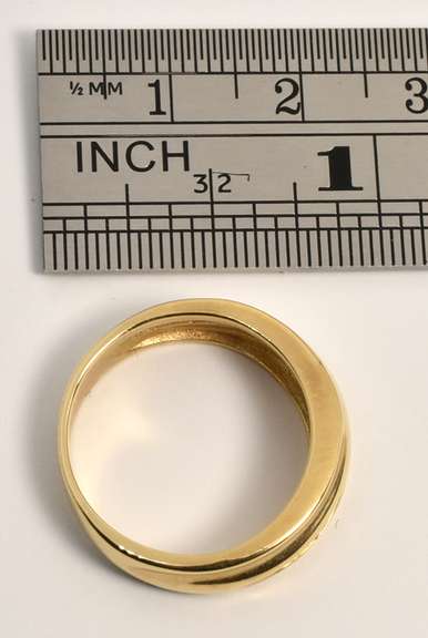 Useful Unisex Diamond Band