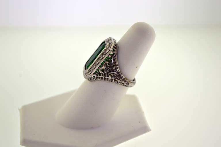 Sterling Silver Green stone Ring