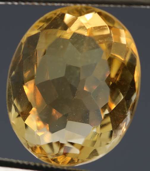 Vivid 7.59ct golden Citrine
