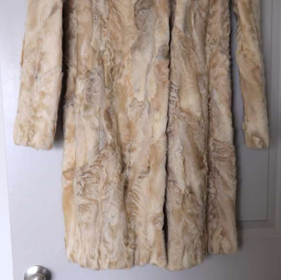 Ines Et Marechal Beige Persian Lamb 7/8 Coat