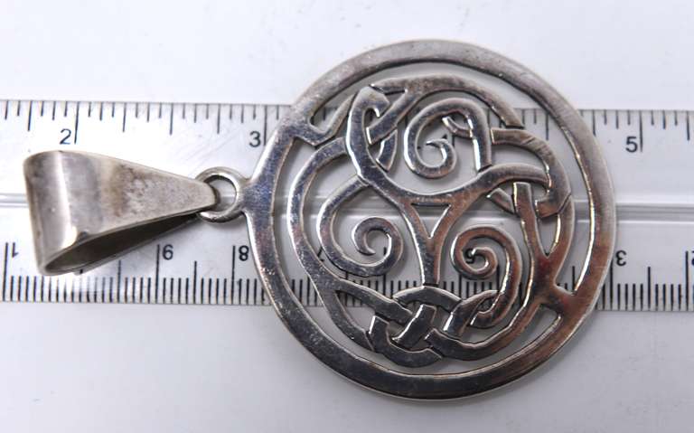 Vintage Sterling Silver Signed Pendant