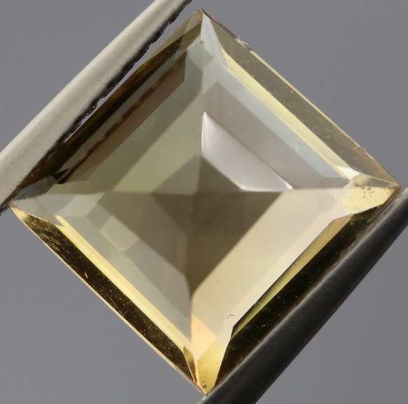 Rich 3.88ct untreated emerald cut Citrine