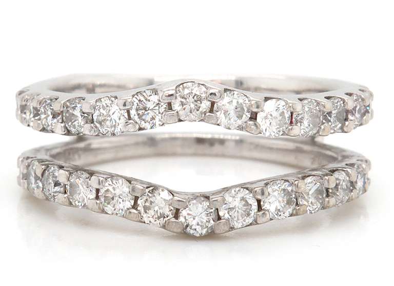 Dazzling White Gold Diamond Ring Guard