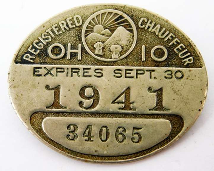 Rare 1941 Ohio Chauffeur Pin Badge