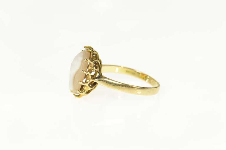 14K Yellow Gold Carved Shell Retro Cameo Statement Ring