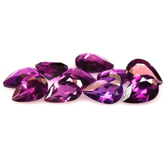 Amazing 4.79ct pear cut violet pink Rodolite Garnet set