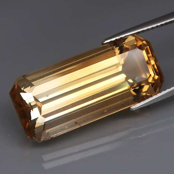 All natural 17.87ct bi-color Brazilian Citrine