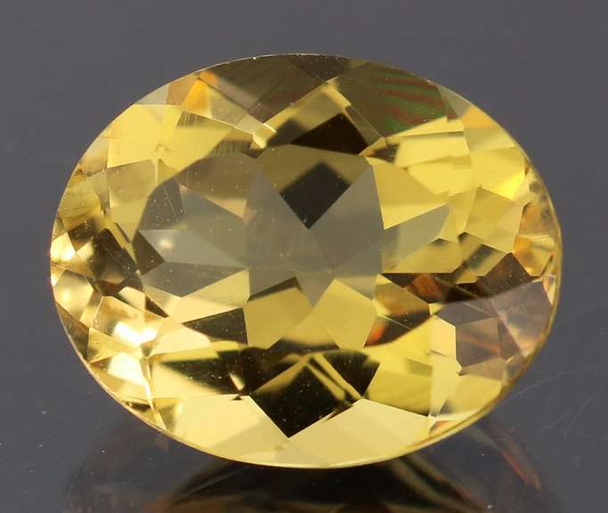 Stunning 2.25ct unheated Heliodor Beryl