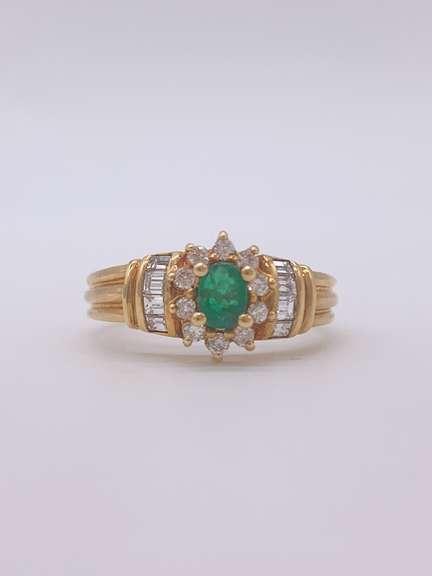 18kt Gold, Emerald, & Diamond Cocktail Ring