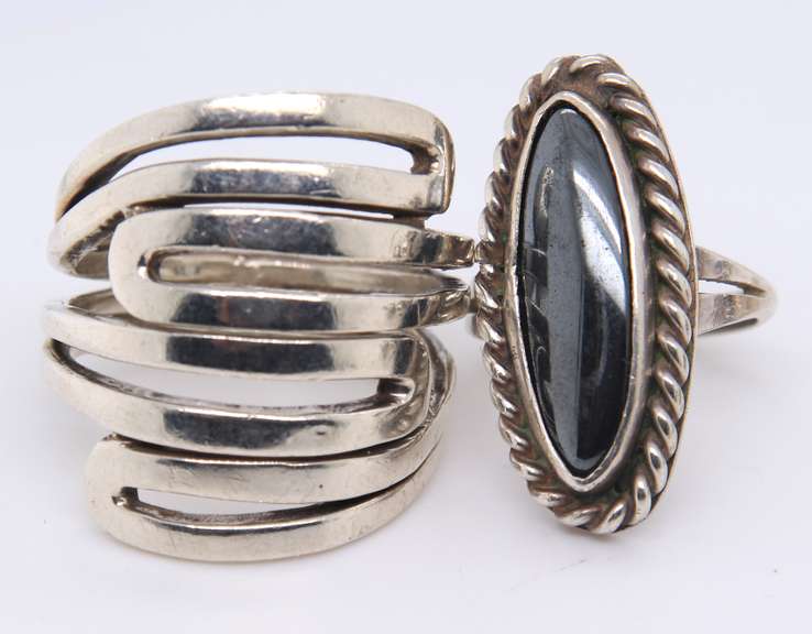Group Lot of 4 Sterling Silver Rings