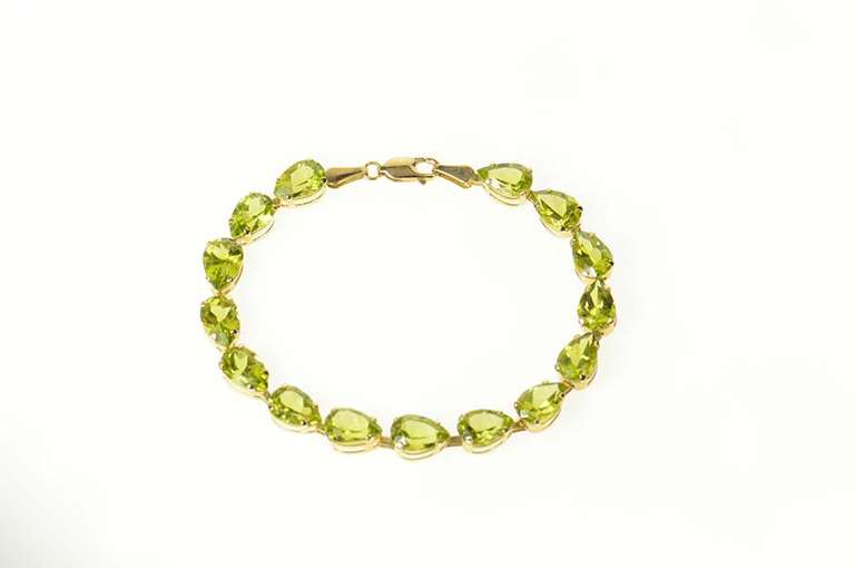 14K Yellow Gold Peridot Pear Cut Classic Statement Tennis Bracelet
