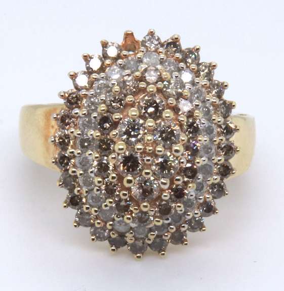 Attractive Yellow Gold Champagne and White Diamond Cluster Ring