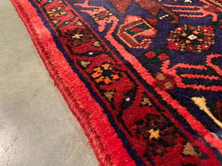 Stunning Persian Rug 4.5x7.8