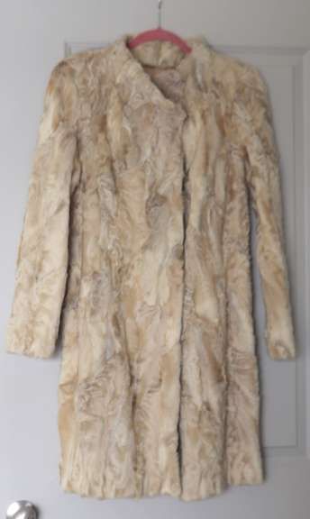 Ines Et Marechal Beige Persian Lamb 7/8 Coat