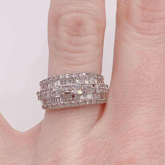 2.0 Carat Diamond Ring in 14kt Gold