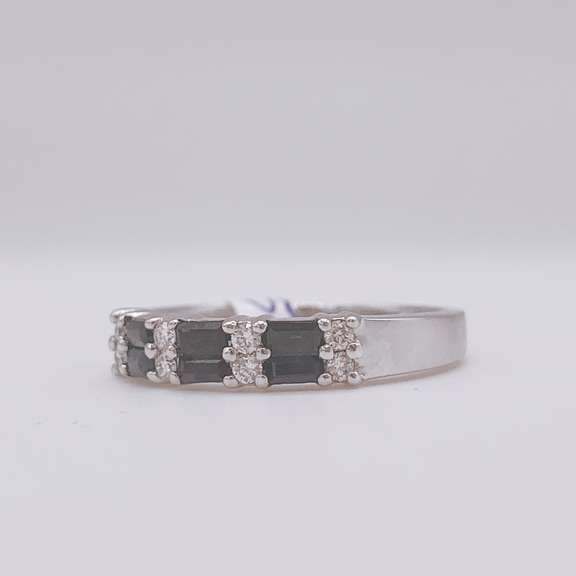 14kt Gold, Blue Sapphire, & Diamond Cocktail Ring