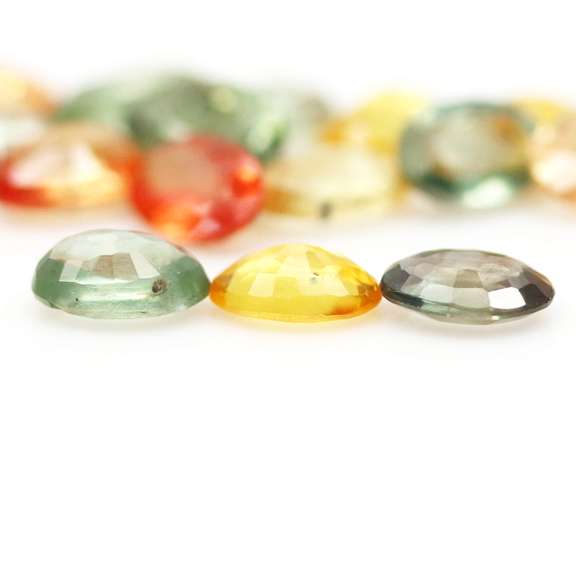 Glittering 7.85ct fancy color Sapphire set